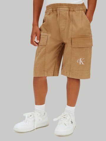Calvin Klein Jeans Wide Leg Shorts in Braun: Vorderseite