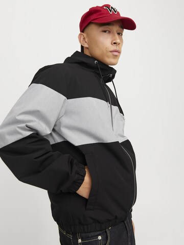 JACK & JONES Overgangsjakke i sort