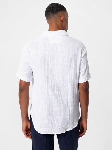 Antioch Regular fit Button Up Shirt in White
