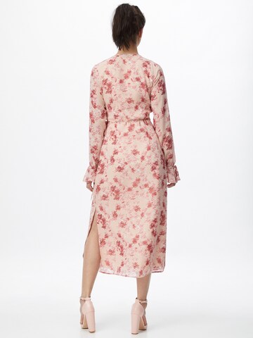 Robe NA-KD en rose