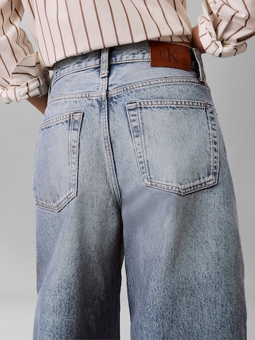 Barrel Jean Calvin Klein Jeans en bleu