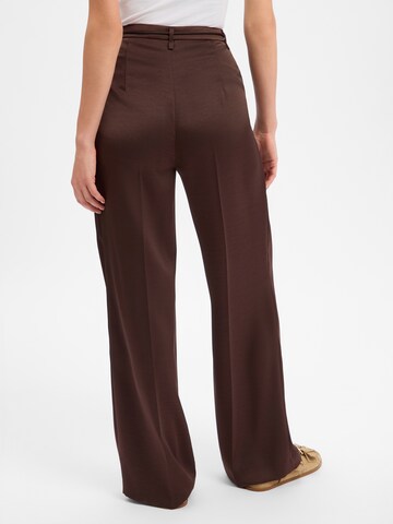 Regular Pantalon Marc Cain en marron
