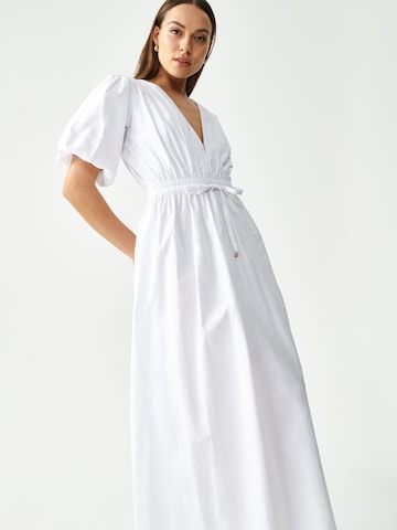 Robe 'LOLIITA ' Sável en blanc