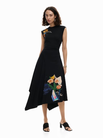 Desigual Рокля в черно