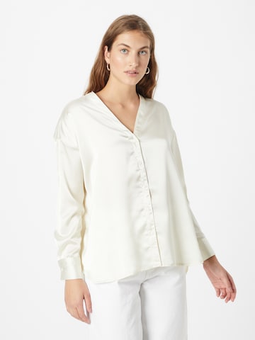 Chemisier Dorothy Perkins en beige : devant