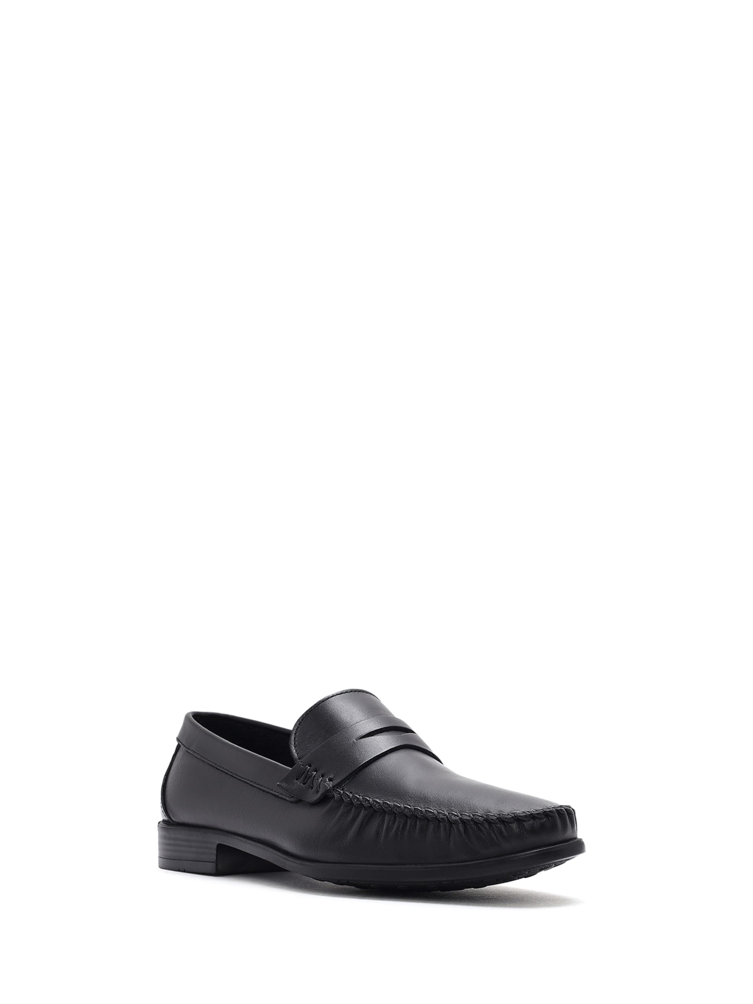 Derimod Moccasins in Black