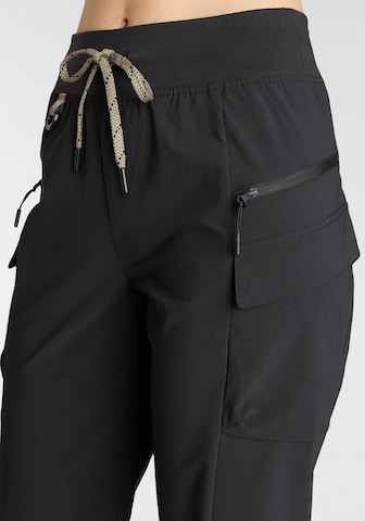 Regular Pantalon outdoor LASCANA ACTIVE en noir