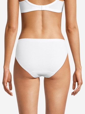 Nina von C. Panty 'Basic' in White