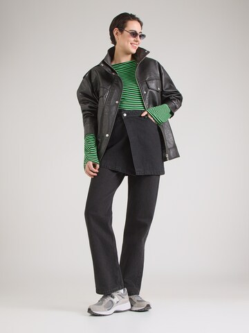 WEEKDAY Shirt 'Annie' in Green