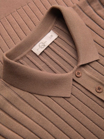 Ombre Shirt in Bruin