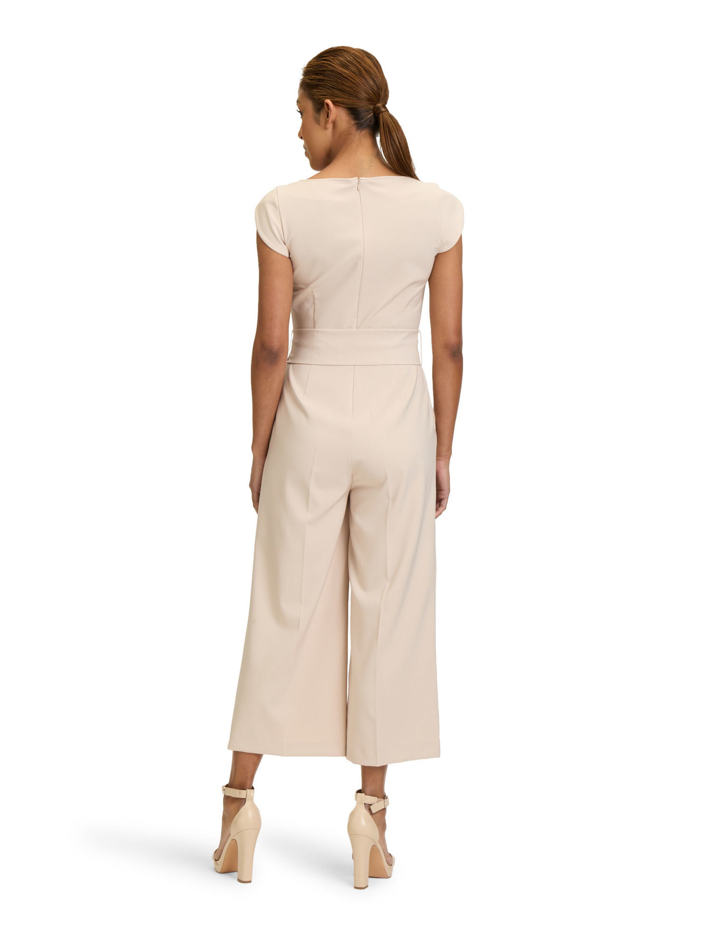 Betty Barclay Jumpsuit in Beige