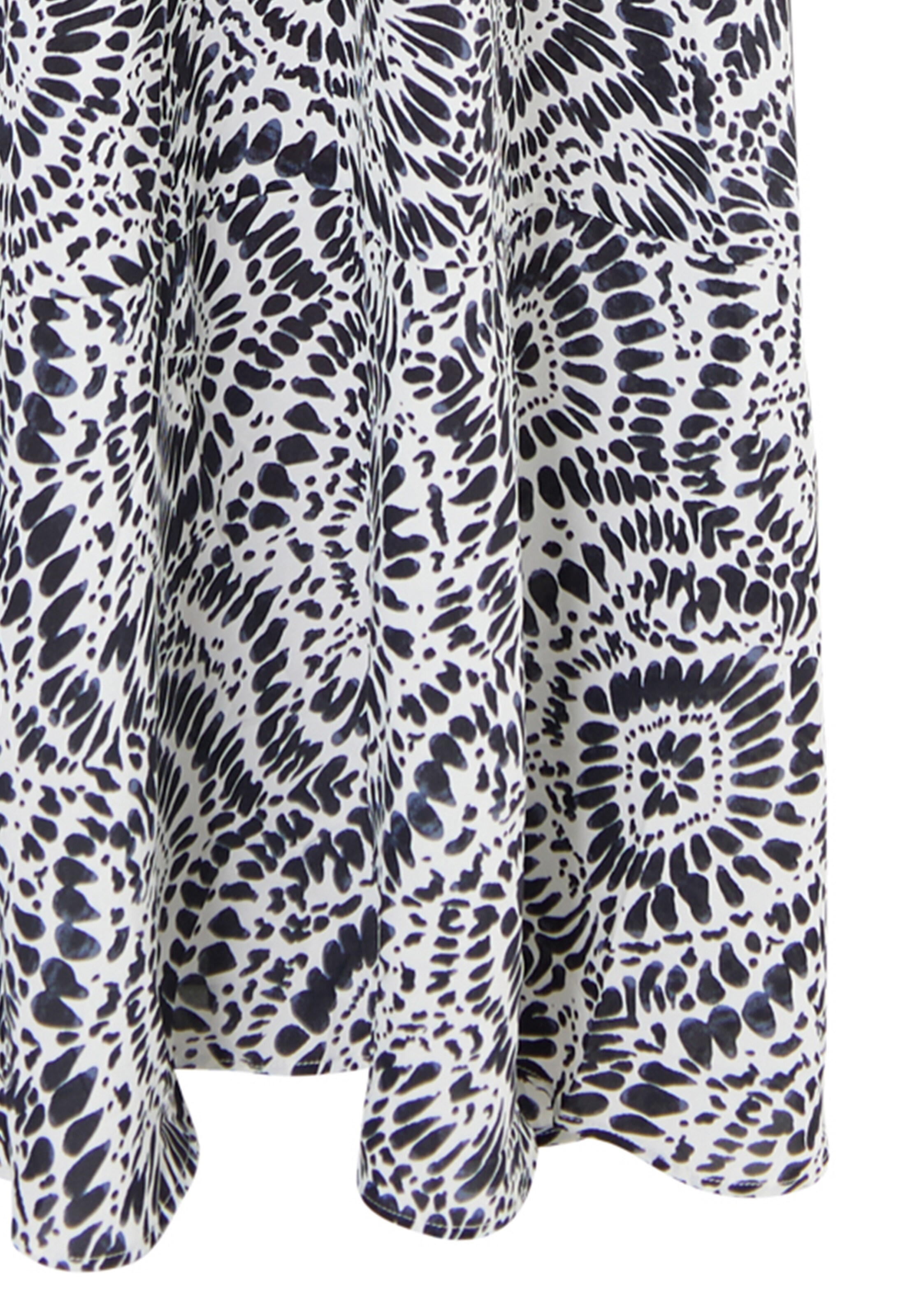 IZIA - Vestido de verano en blanco