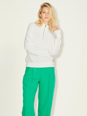 JJXX Sweater 'Leya' in White: front