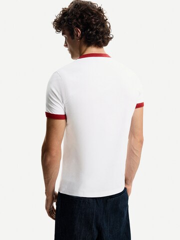 Bershka Majica | bela barva