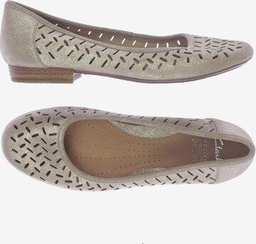 CLARKS Flats & Loafers in 38 in Gold: front