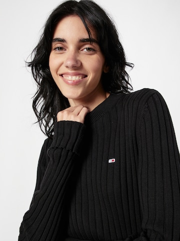 Tommy Jeans Sweater in Black