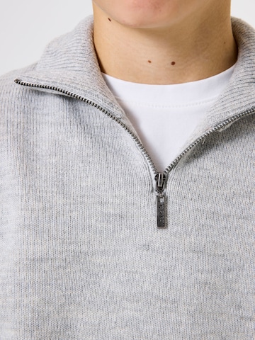 GARCIA Sweater in Grey