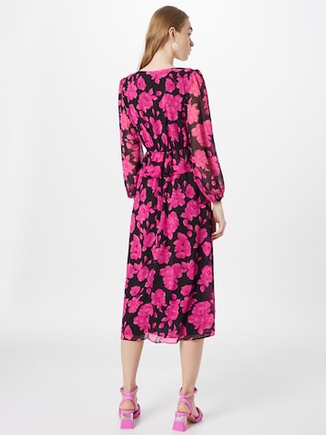 Robe Wallis en rose