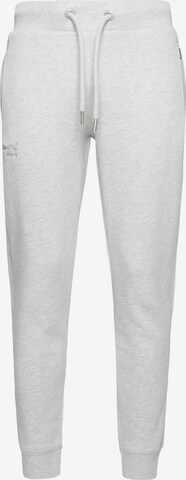 Superdry Tapered Broek in Grijs: voorkant