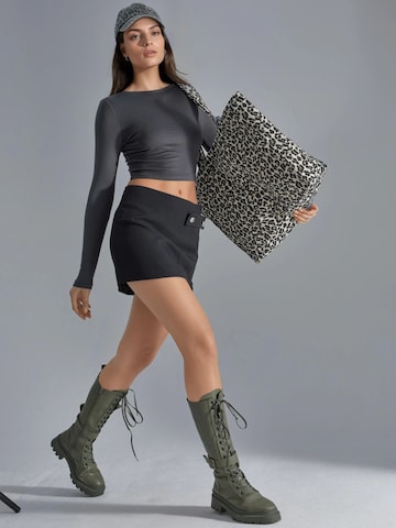 T-shirt Busem en gris