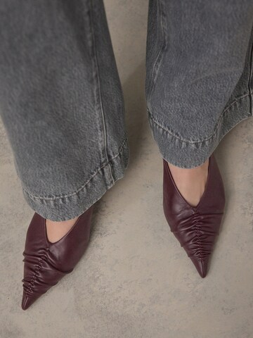 Next Slingback pumps 'Forever Comfort' in Red