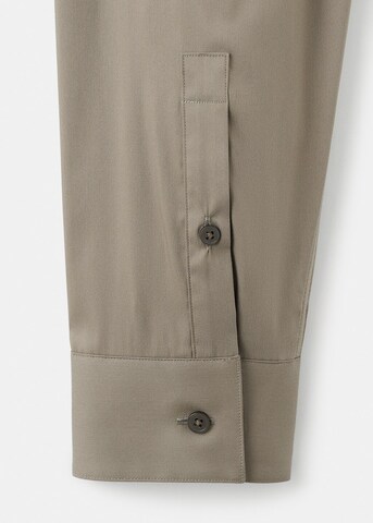 MANGO MAN Slim fit Business Shirt in Beige