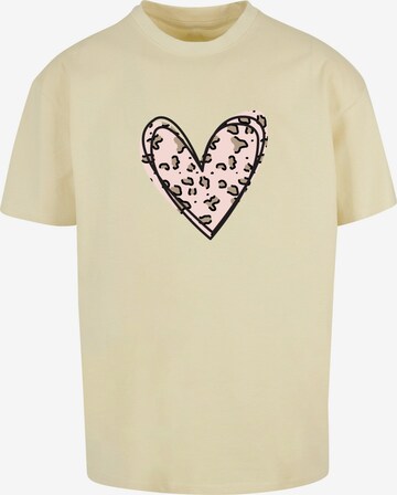 Merchcode Shirt 'Valentines Day - Leopard Heart' in Geel: voorkant