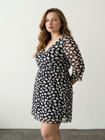 Stil Diva Dress in Black