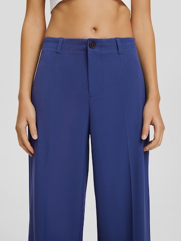 Bershka Loose fit Pleated Pants in Blue