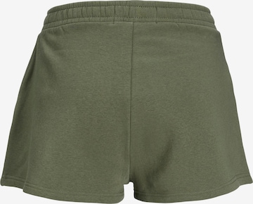 regular Pantaloni 'Abbie' di JJXX in verde