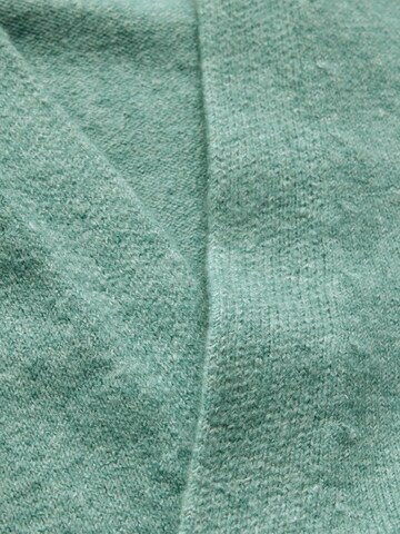 STREET ONE Strickjacke in Grün