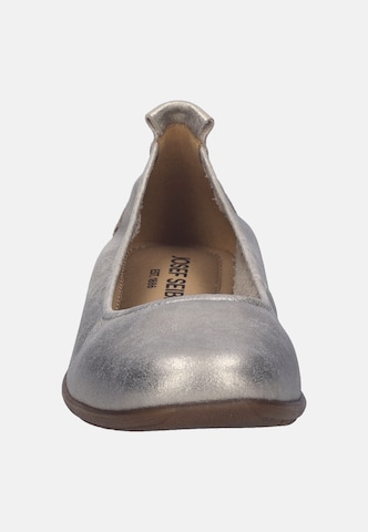 JOSEF SEIBEL Ballerina 'Fenja 01' in Beige