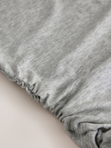 NextMajica - siva boja