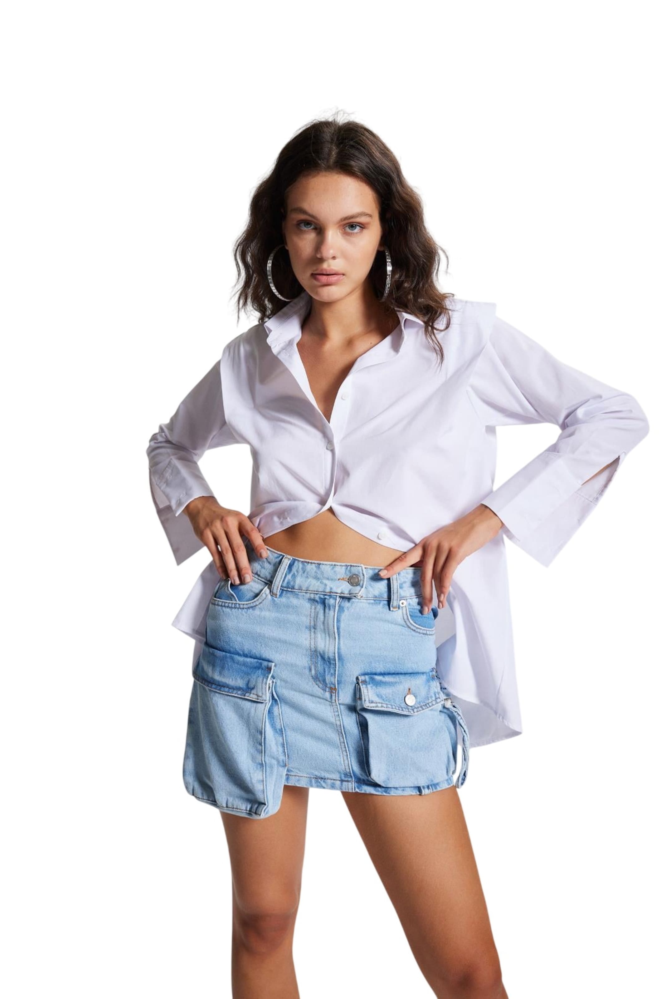 HOLLY LOLLY Skirt in Blue: front