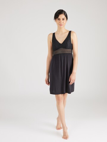 TRIUMPH Nightgown 'Aura Spotlight' in Black: front