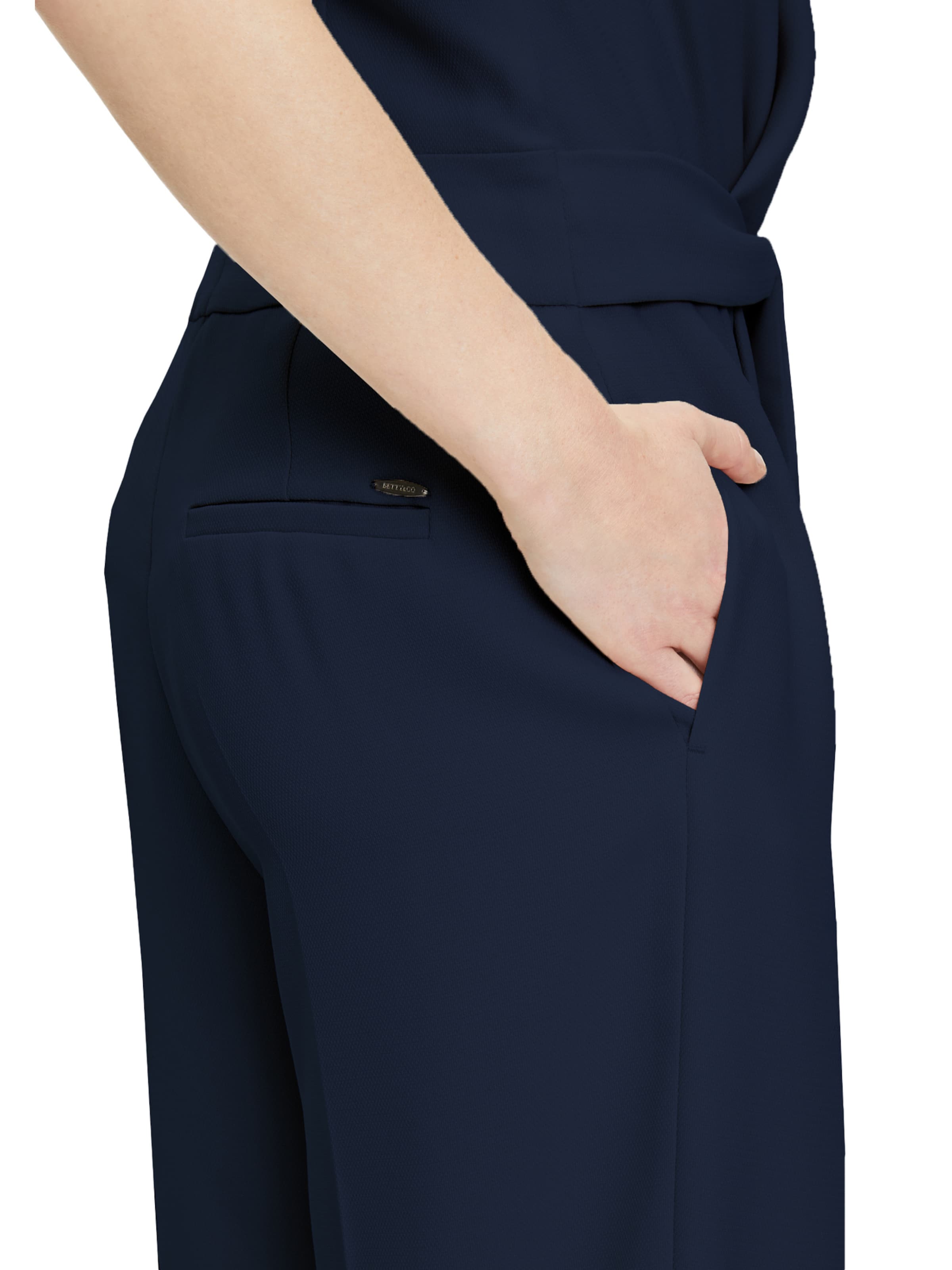 Tuta jumpsuit di Betty & Co in blu