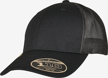 Casquette Flexfit en noir : devant