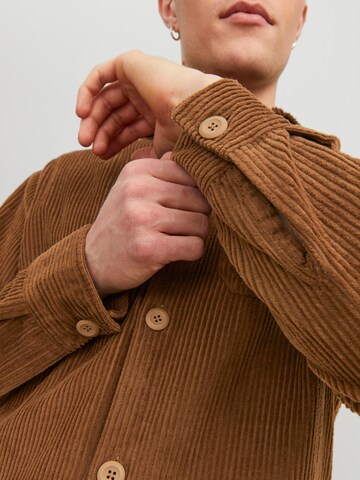 JACK & JONES Regular fit Button Up Shirt 'Kendrick' in Brown