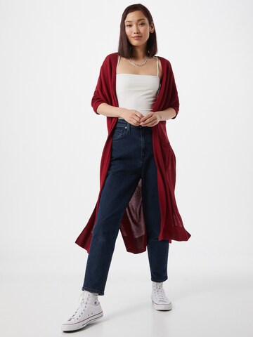 Manteau en tricot NU-IN en rouge