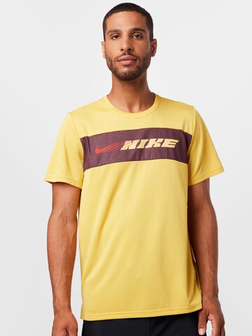 NIKE Funkčné tričko 'Superset Energy' - Žltá: predná strana