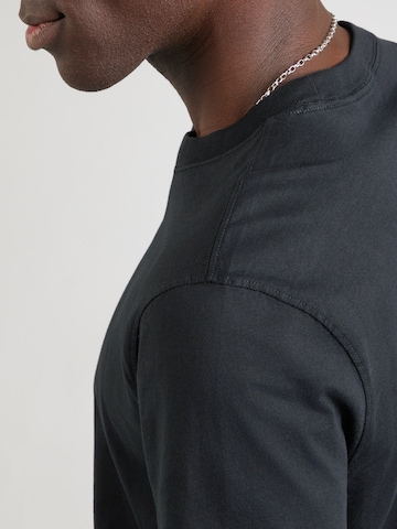 Abercrombie & FitchMajica 'CLASSIC' - crna boja