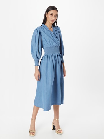 Robe Warehouse en bleu : devant