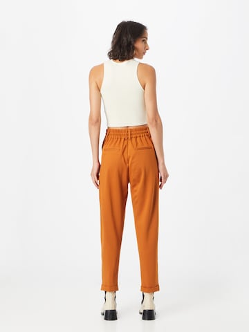 UNITED COLORS OF BENETTON Regular Pleat-Front Pants in Brown