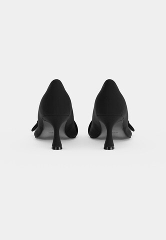 GUESS Pumps 'Andey' in Black