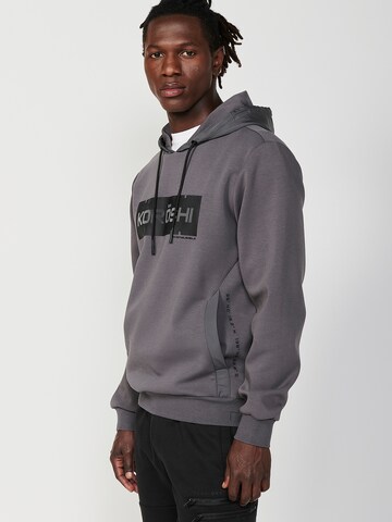 Felpa di KOROSHI in grigio