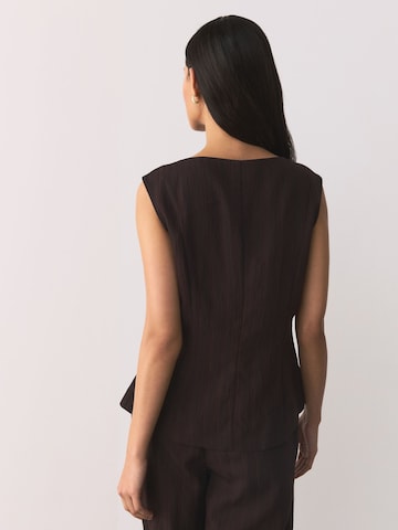 Next Anzugweste in Braun