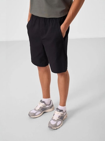 Tommy Life Wide Leg Shorts in Schwarz