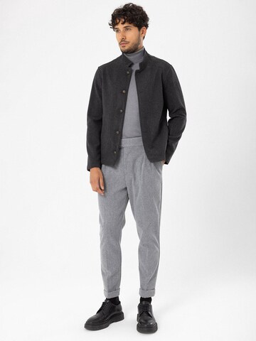Antioch Between-seasons coat in Grey