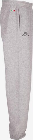 Effilé Pantalon 'Romegius' KAPPA en gris