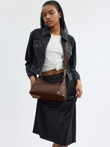 COACH Shoulder bag in Brown